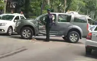 Симферопольская маршрутка врезалась в джип