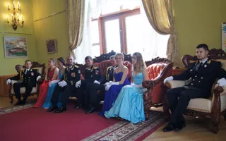 «Зеркало севастопольского общества» — в городе-герое готовятся к Большому Офицерскому балу