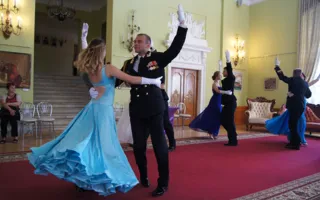 «Зеркало севастопольского общества» — в городе-герое готовятся к Большому Офицерскому балу