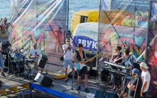 Фестиваль уличных групп состоялся в Севастополе