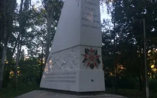 Парк в посёлке Любимовка: уборка мусора — есть, изменений — нет