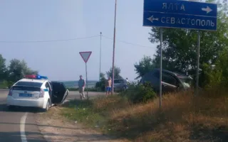 Иномарка «вылетела» с дороги на выезде из Балаклавы 