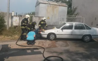 На Горпищенко загорелось «Дэу»: пожар тушили всей улицей