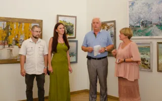 Выставка «Краски Крыма» открылась в Севастополе