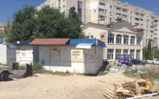 Что ждёт улицу Астана Кесаева: пустырь со свалкой или сквер? 