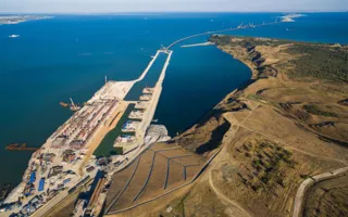 Крымский мост в объективе Станислава Забурдаева