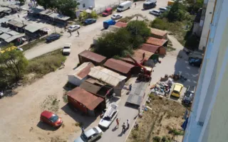 В Севастополе продолжают сносить гаражи: работы идут по ул. Хрусталёва