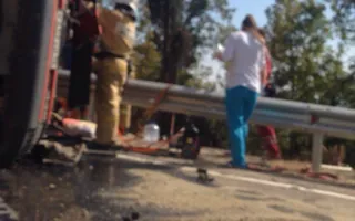 ДТП с участием фуры и «легковушки» произошло на трассе в Крыму