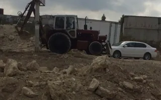 Стрелецкий авторынок оказался за «перекопом» — фото последствий