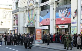 Более 50 тысяч человек пришли попрощаться с Моторолой
