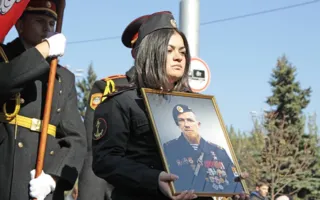 Более 50 тысяч человек пришли попрощаться с Моторолой