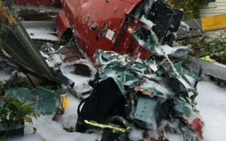 Вертолёт упал на жилой дом в Сочи — погиб человек (фото)
