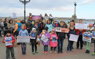 Жители Севастополя вышли на митинг против издевательств над животными