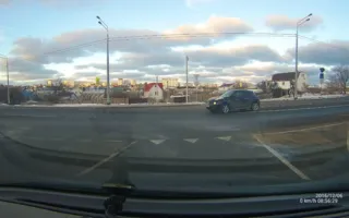 Дорога у авторынка Севастополя сменит приоритет — фото