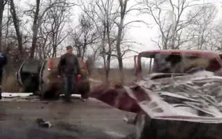 Два человека пострадали в лобовом ДТП на крымской трассе (фото, видео)