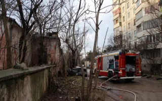 На пожаре в Симферополе спасли четырёх человек