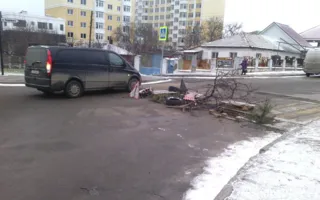 «Майдан в Симферополе»: дорожники креативно «украсили» яму — фото