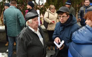 Жители Гурзуфа протестуют против расширения границ «Артека» (фото)