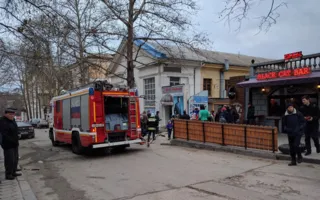 В центре Севастополя горела фабрика Нины Ониловой — фото (дополнено)
