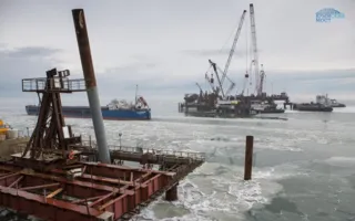 Арочные пролёты Керченского моста готовы наполовину 