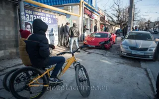 В Крыму в тройном ДТП разбили «Lamborgini» (фото)