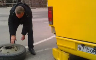 В Крыму у пассажирского автобуса на ходу отвалилось колесо