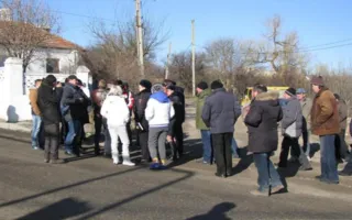 В Феодосии жители улицы Панова вышли на митинг 