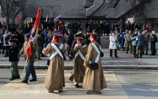 Праздничный Севастополь: полевая кухня, «Победа» и военные корабли (фото, видео)