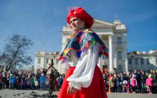 В Севастополе проводили Масленицу — фото