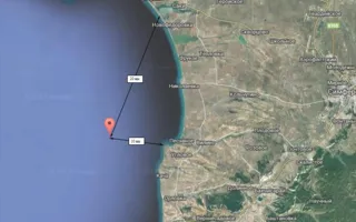 В Крыму спасли моряков, которых на лодке уносило в открытое море 