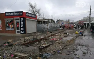 Центральный рынок в Симферополе утонул в грязи (фото)