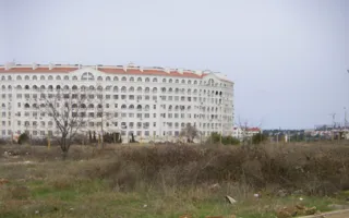 На Античном проспекте продолжается строительный хаос (фото)