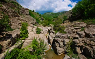 Арпатские водопады — живописное украшение Восточного Крыма