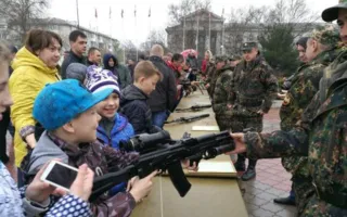 Показ военной техники прошёл в центре Симферополя (фото, видео)