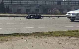 В Севастополе мотоциклист врезался в маршрутку — двое пострадавших 