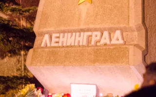 В Севастополе проходит акция памяти жертв теракта в Петербурге (фото, видео)