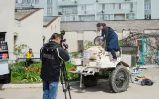 На арт-субботнике в Севастополе на славу потрудились горожане и губернатор с семьёй