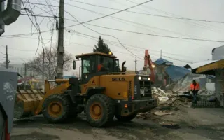 В Симферополе ночью начали снос рынка на Козлова (фото, видео)