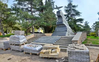 Масштабная реконструкция Малахова кургана в Севастополе — фото