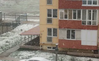 В Крыму продолжаются апрельские метели (фото)