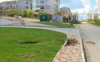 Новые дома крымских переселенцев уходят под землю (фото, видео)