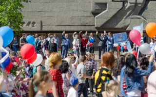 Севастополь парадом отметил Первомай — фоторепортаж