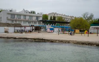 Что севастопольские власти оставили жителям «Стрелки» — фото
