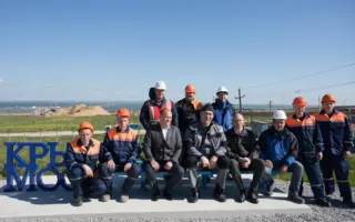 Валуев проверил на прочность скамейку с видом на Крымский мост