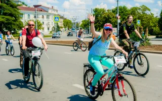 В Севастополе массовый велопробег собрал около тысячи велосипедистов (фото)