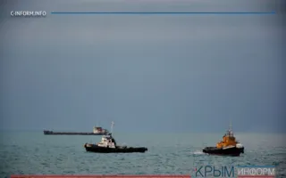 Во время швартовки «Князя Владимира» сломался буксир (фото видео) 