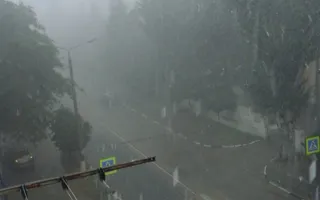 Камни с неба: Севастополь и Крым накрыло градом (фото, видео)