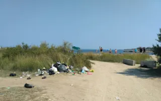 Солдатский пляж в Севастополе лишили адмиральских «погон» (фото)
