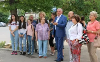 В Севастополе станет больше экскурсионных троллейбусов (фото)