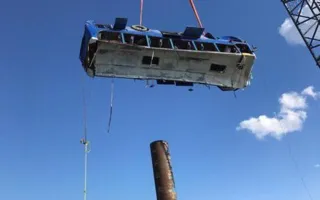 Число погибших при падении автобуса в Кубани выросло до 16 — на месте работают крымские водолазы (фото, видео)